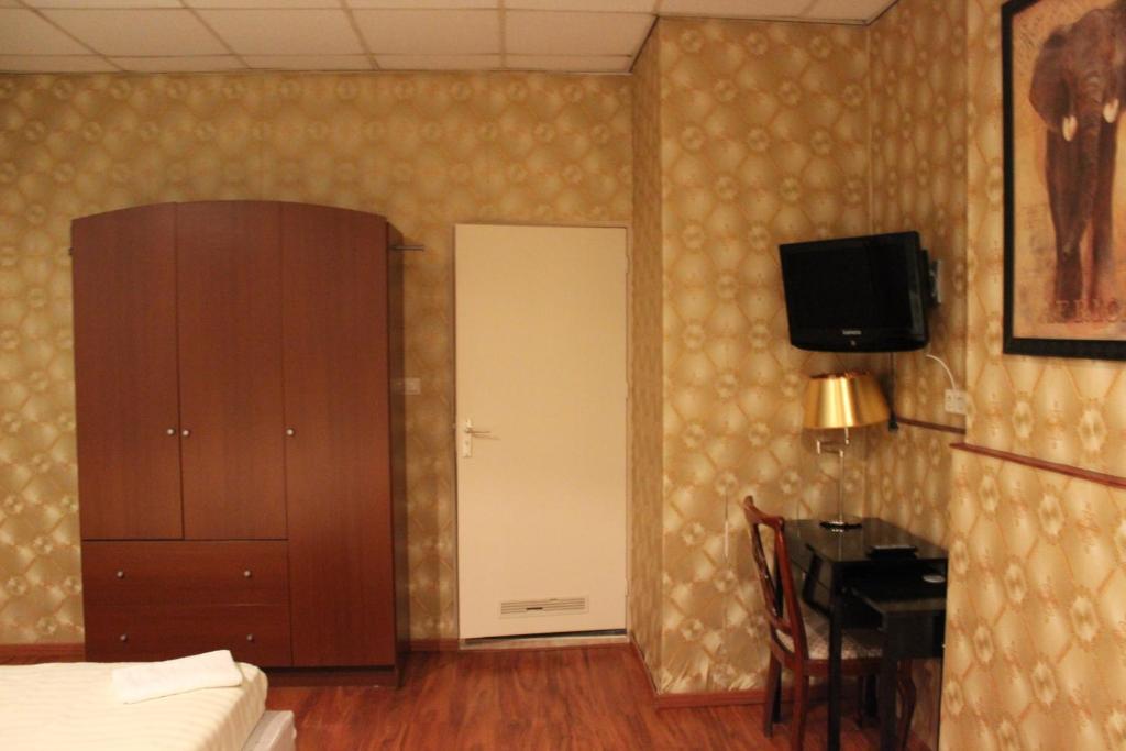 Skyline Hotel 鹿特丹 客房 照片